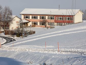 Umbau/Sanierung und Vermietung Schulhaus