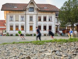 Schule Region Zäziwil - IQES Elternumfrage 2023